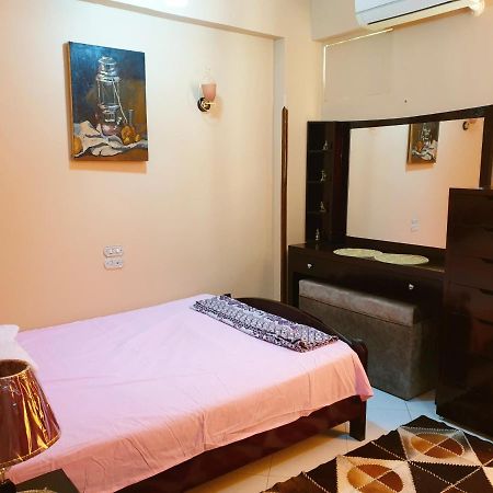 Farida Apartments Luxor Eksteriør billede